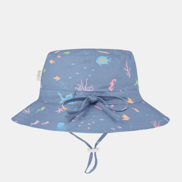 Toshi Sunhat Dreaming/Seahorse