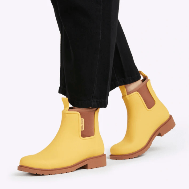 Merry People Bobbi Boot Sunflower Yellow